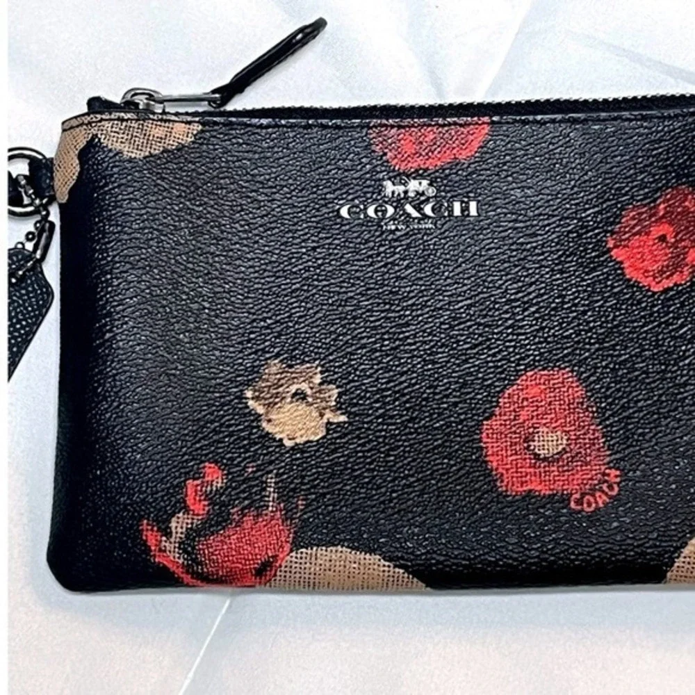 Coach Black Red Poppy Floral‎ Print Crossgrain Leather Small Wristlet Bag